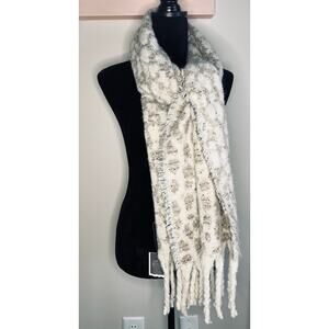 Vince Camuto Ivory Sequin Oversize Fringe Scarf